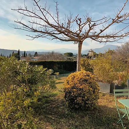 Apartment Joli Studio Avec Jardin Entre Mer Et Campagne Sur La Cote D'azur