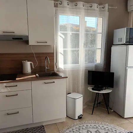 Apartamento Joli Studio Avec Jardin Entre Mer Et Campagne Sur La Cote D'azur *